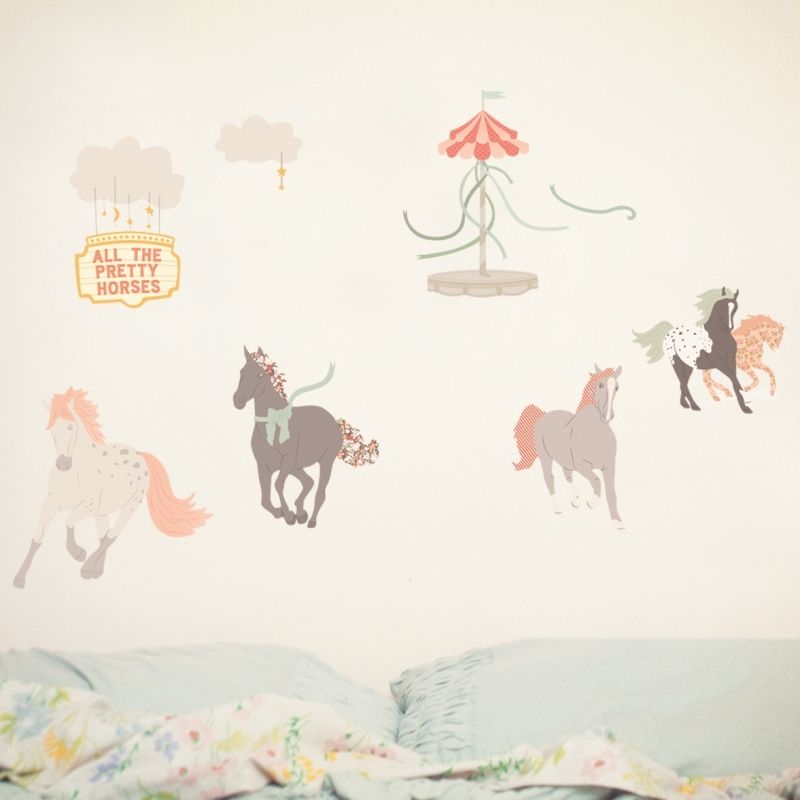 Sticker Mon caroussel Pretty horses Love Maé