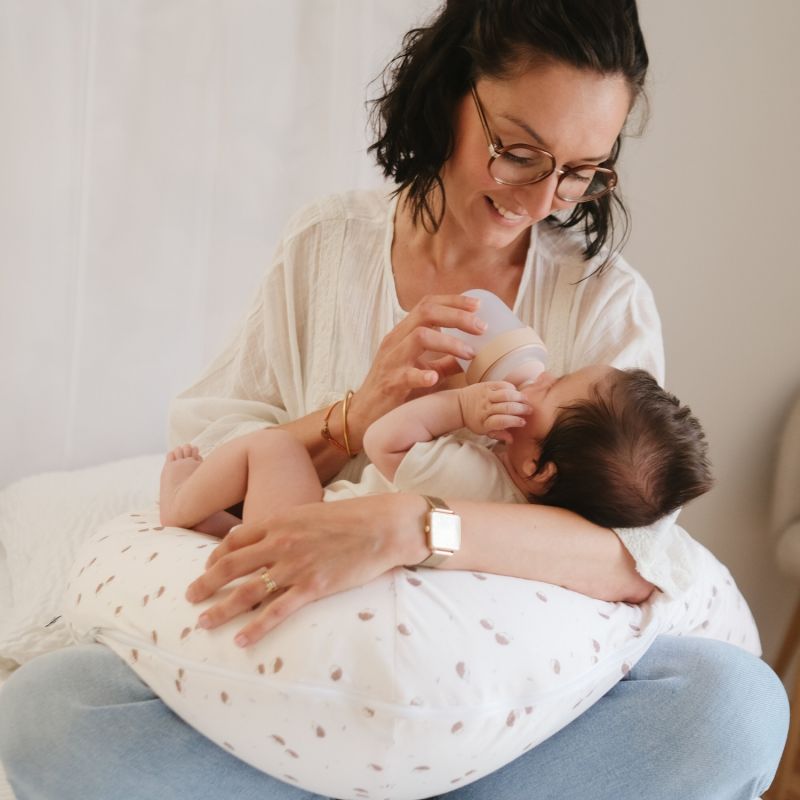 Coussin de maternité jersey écru hérissons Tinéo Ambiance 6