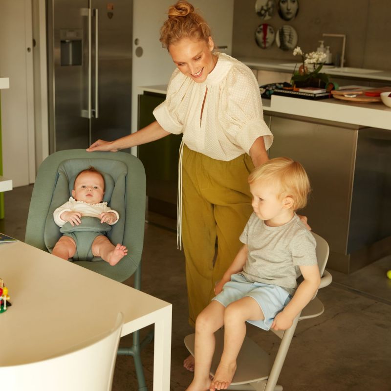 Chaise haute évolutive Lemo 2 Suede Grey Cybex Ambiance 9