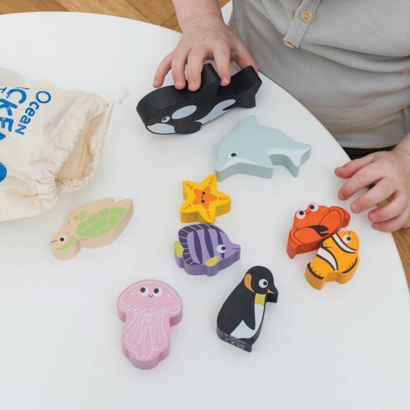 Animaux de l'océan en bois FSC à empiler Le Toy Van Ambiance 4