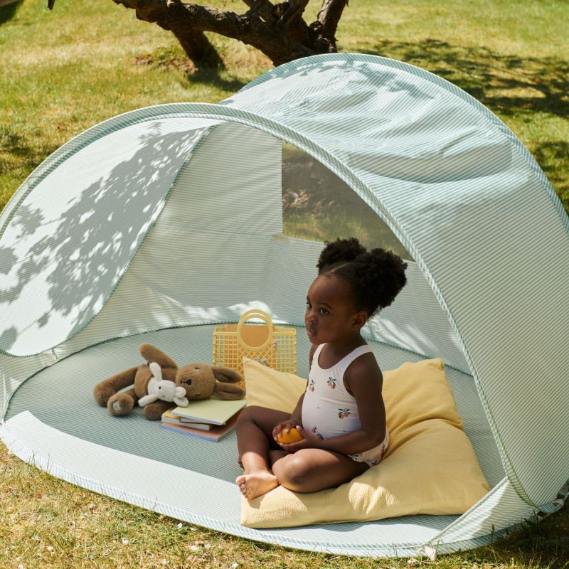 Tente anti-UV Cassie Peppermint-Crème de la crème Liewood Ambiance 2