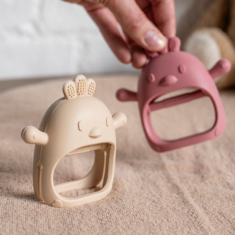 Moufle de dentition Vieux Rose Nattou Ambiance 2