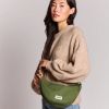 Sac banane Andrea Olive  par Hindbag