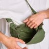 Sac banane Andrea Olive  par Hindbag