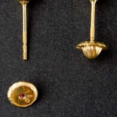 Boucles d'oreilles demie lune (or jaune 750°)