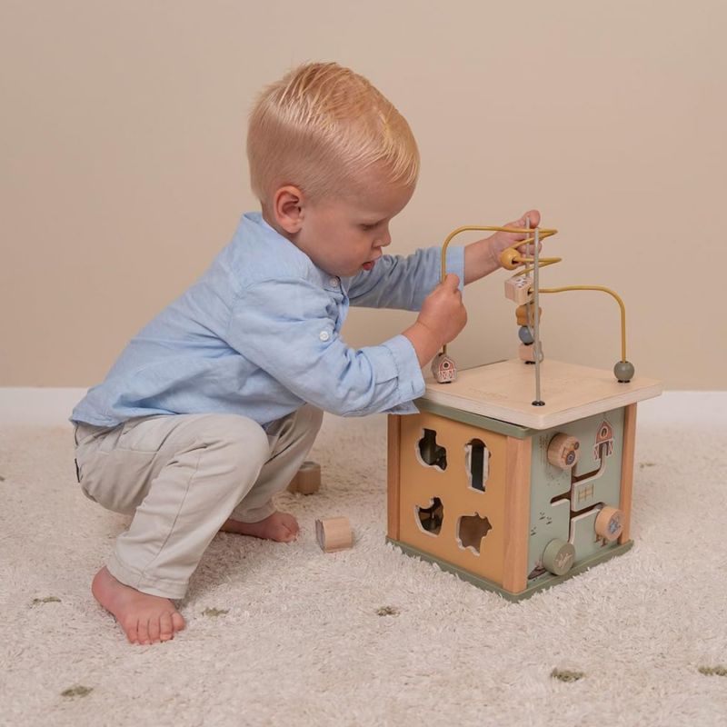 Cube d'activités en bois Little Farm Little Dutch Ambiance 6
