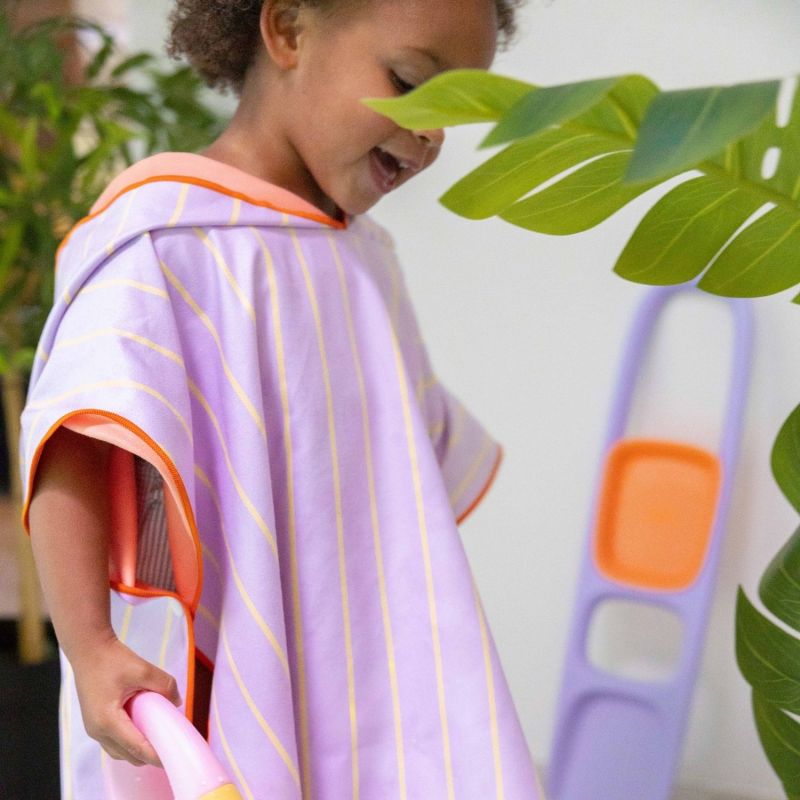 Poncho de plage Lavande (60 x 60 cm) Quut Ambiance 3