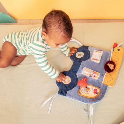 Panneau d'activités Jules le bricoleur