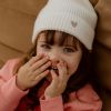 Bonnet en laine Ecru (1-3 ans) Atelier Wagram Ambiance 2