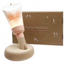 Coffret lampe nomade 5 en 1 Sweet Love/Rose poudré  par Maison Polochon