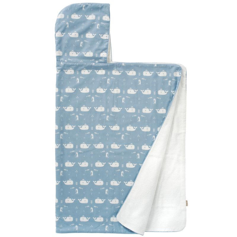 Cape de bain avec capuche baleine bleu en coton bio (100 x 75 cm) Fresk