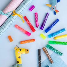 12 gros feutres pointes coniques Les Toupitis