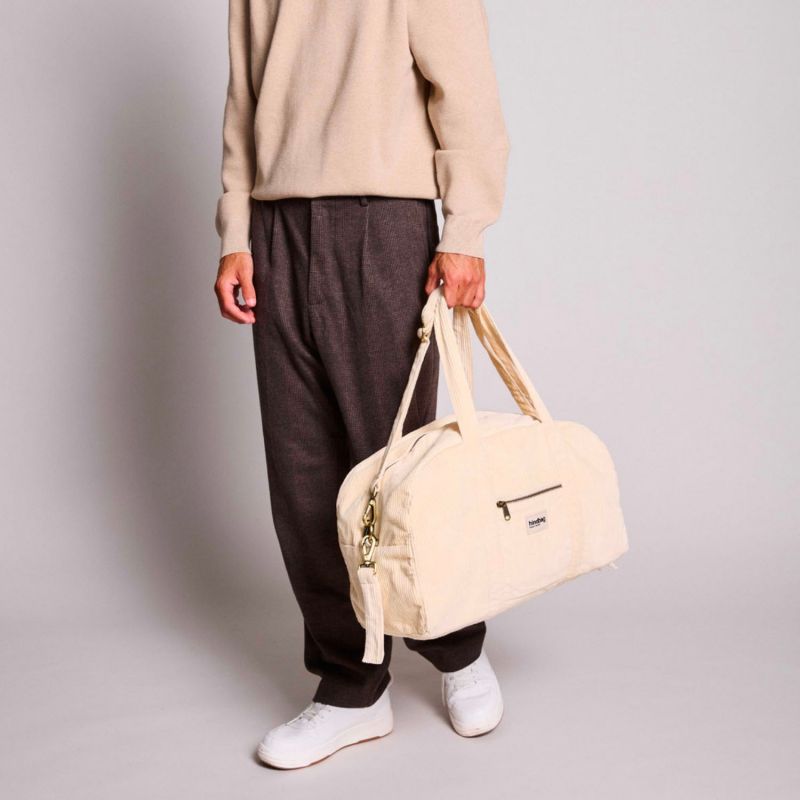 Sac à langer Basile Velours Beige Hindbag Ambiance 3