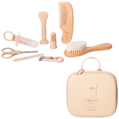 Trousse de soin et de toilette Wonderland (8 accessoires) Suavinex