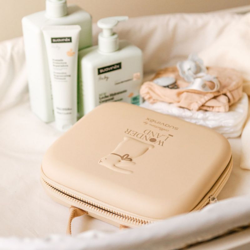 Trousse de soin et de toilette Wonderland (8 accessoires) Suavinex Ambiance 2