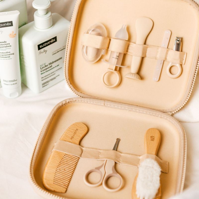 Trousse de soin et de toilette Wonderland (8 accessoires) Suavinex Ambiance 7