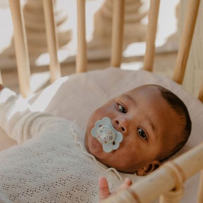 Sucette symétrique SXPro Wonderland Bleu (0-6 mois)