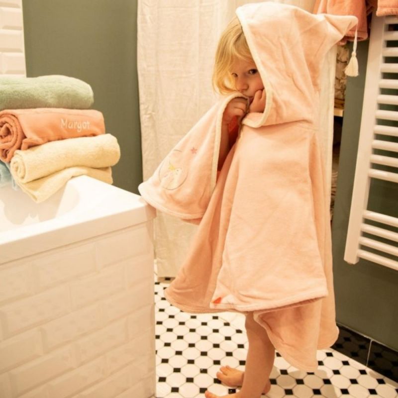 Poncho de bain lapin poudré personnalisable (0-5 ans) L'oiseau bateau Ambiance 3