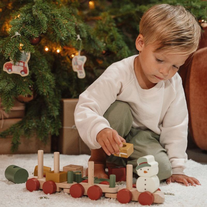 Image d'ambiance de présentation du produit Train de construction de Noël en bois - Little Dutch