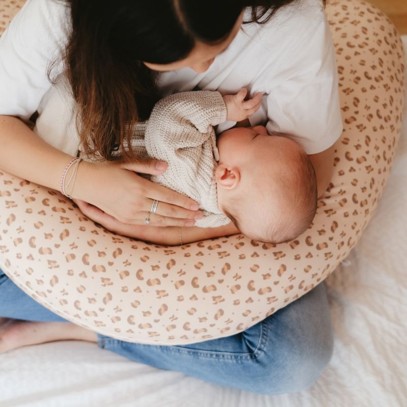 Coussin de maternité jersey Léopard Candide Ambiance 7