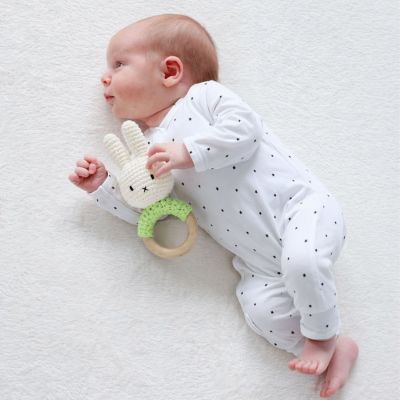 Anneau de dentition en bois et coton bio Miffy Pistache