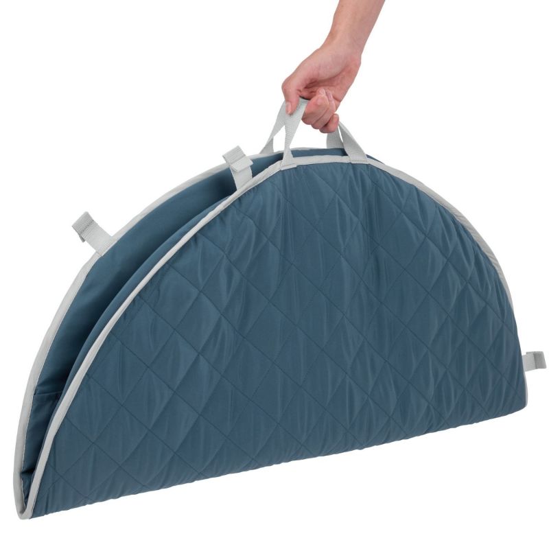 Tapis d'éveil réversible Cozy Spot avec arche en bois Ingenuity Produit 5