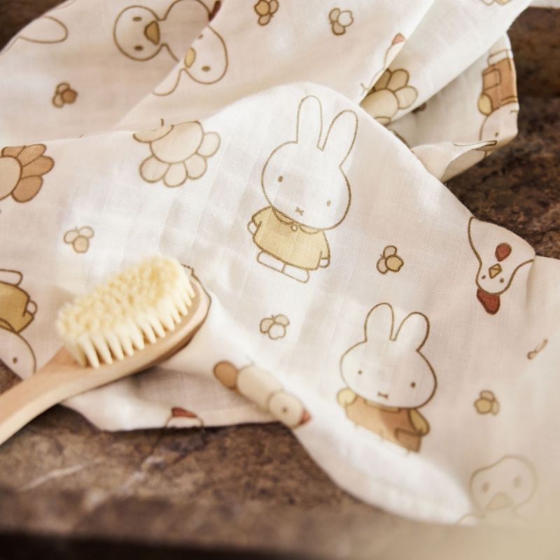 Lot de 2 maxi-langes en gaze de coton Miffy Family Farm (115 x 115 cm) Jollein Ambiance 2