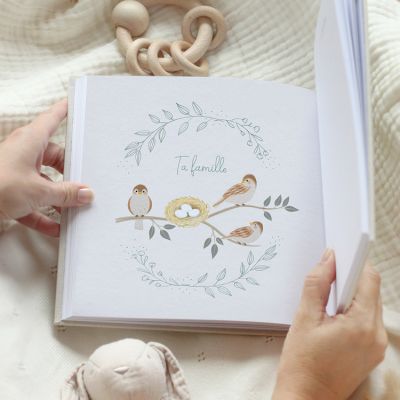 LEAF & GOLD® Livre de bébé à inscrire I Souvenirs de la première à la 18ème  année I Journal de bébé pour fille et garçon I Cadeau de naissance
