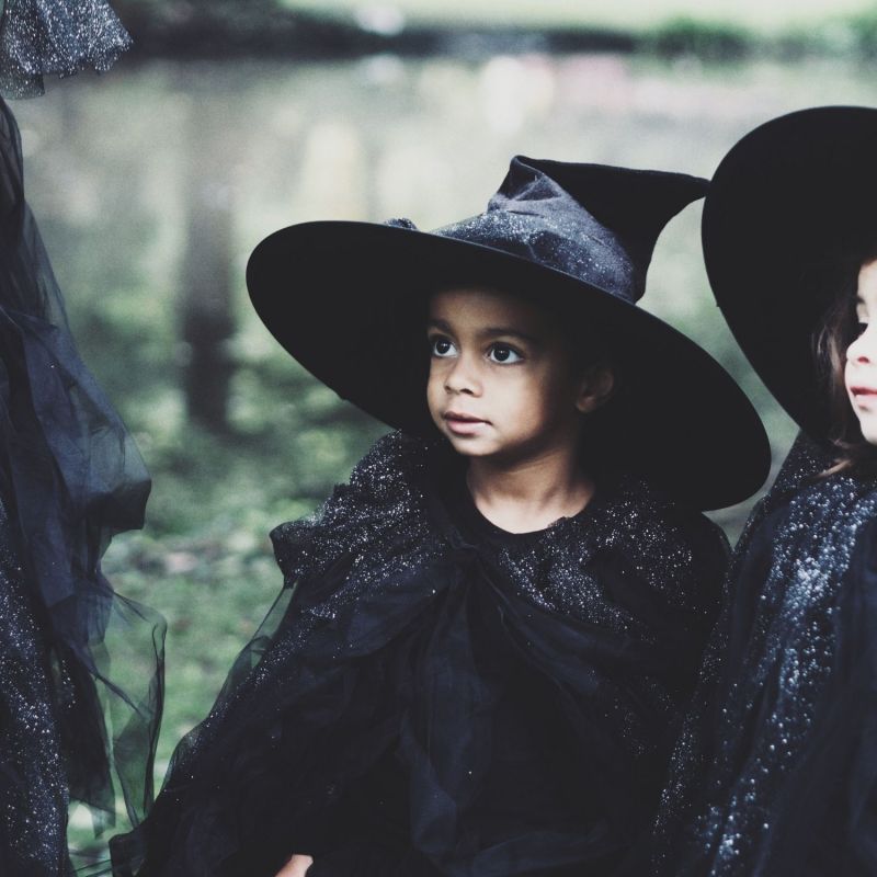 Chapeau de sorcière Noir Ratatam Ambiance 6