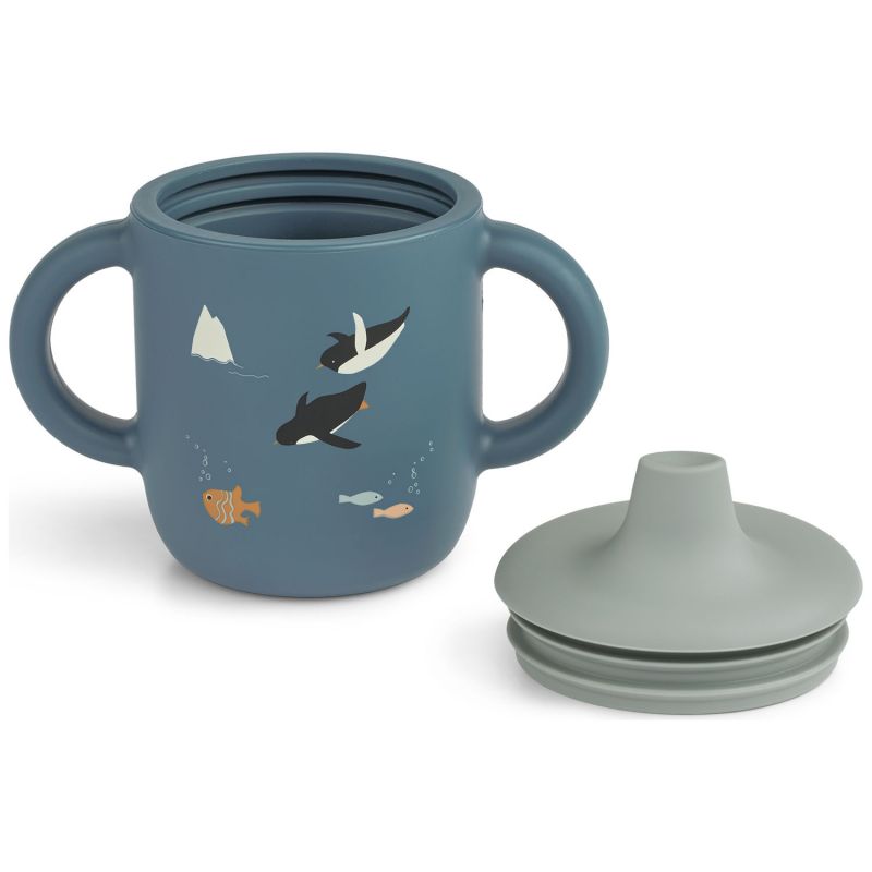 Tasse à bec en silicone Neil Arctic Sea Liewood Produit ouvert 3