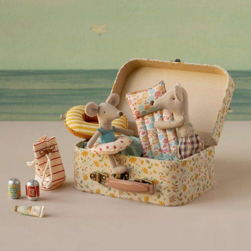 Souris de plage sur son matelas Papa Fleurs Maileg Ambiance 4