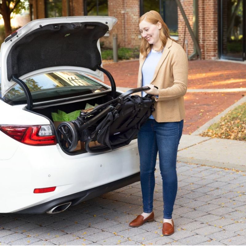 Poussette compacte EeZeFOLD Midnight Graco Ambiance 3