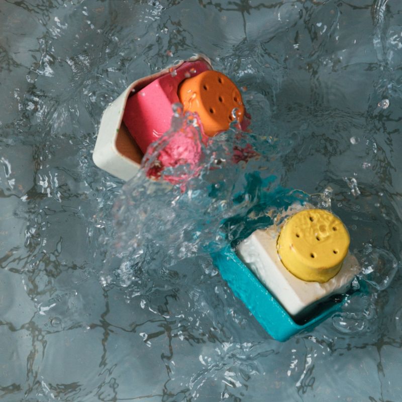 Jouet de bain bateau en caoutchouc jaune Oli & Carol Produit 8