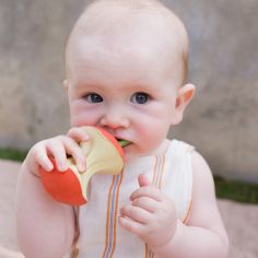 Jouet de dentition Pepa la pomme