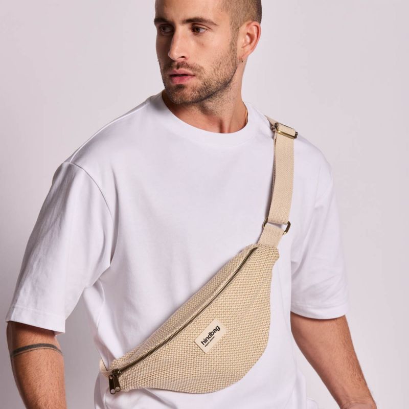 Sac banane Olivia Tressage Ecru Hindbag Ambiance 1