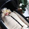 Chancelière pour siège-auto bébé en peau d'agneau NAADJA crème Kaiser Ambiance 2