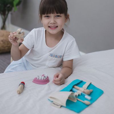 Kit d'imitation Ma trousse de dentiste : Plan Toys