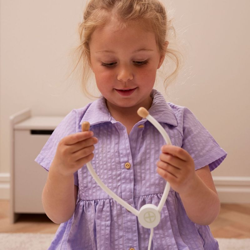 Mallette et accessoires de Docteur en bois blanc Kid's Concept Ambiance 6