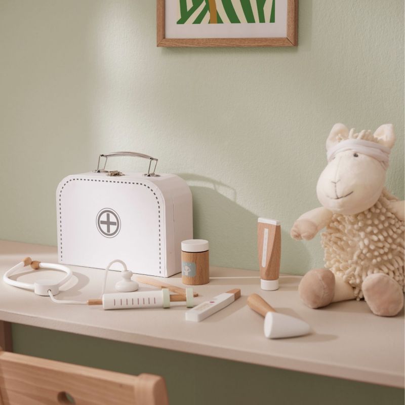 Mallette et accessoires de Docteur en bois blanc Kid's Concept Ambiance 9