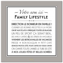 Tableau Family Lifestyle gris galet personnalisable (60 x 60 cm)  par Mes Mots Déco