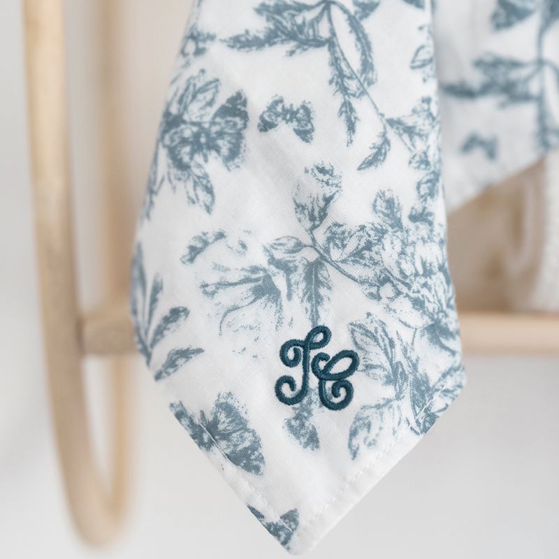 Coffret Biberon et doudou X Tartine et Chocolat Bleu Elhée Ambiance 6