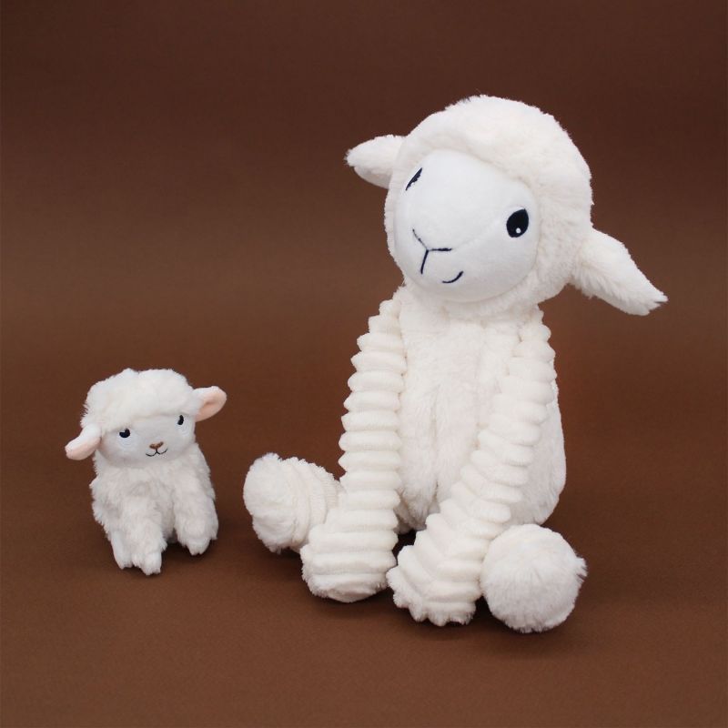 Peluche Mouton maman et bébé Les Ptipotos Blanc (31 cm) Les Déglingos Ambiance 5