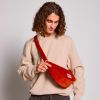 Sac banane Andrea Velours Brique Hindbag Ambiance 1
