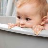 Baignoire bébé vert sauge  par Luma Babycare