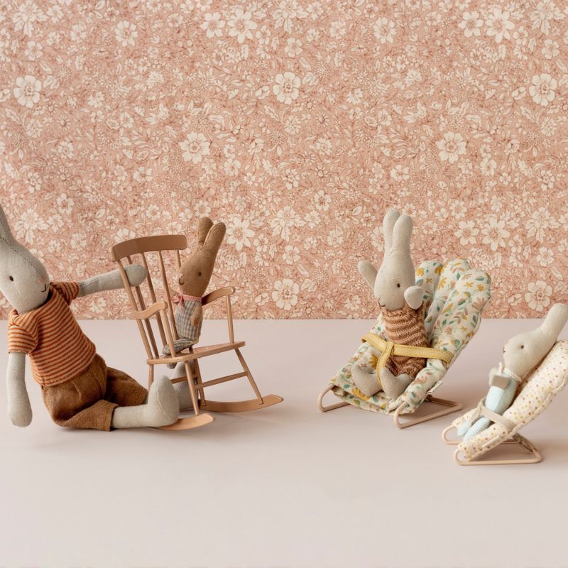 Lapin My Bleu clair à carreaux Maileg Ambiance 2