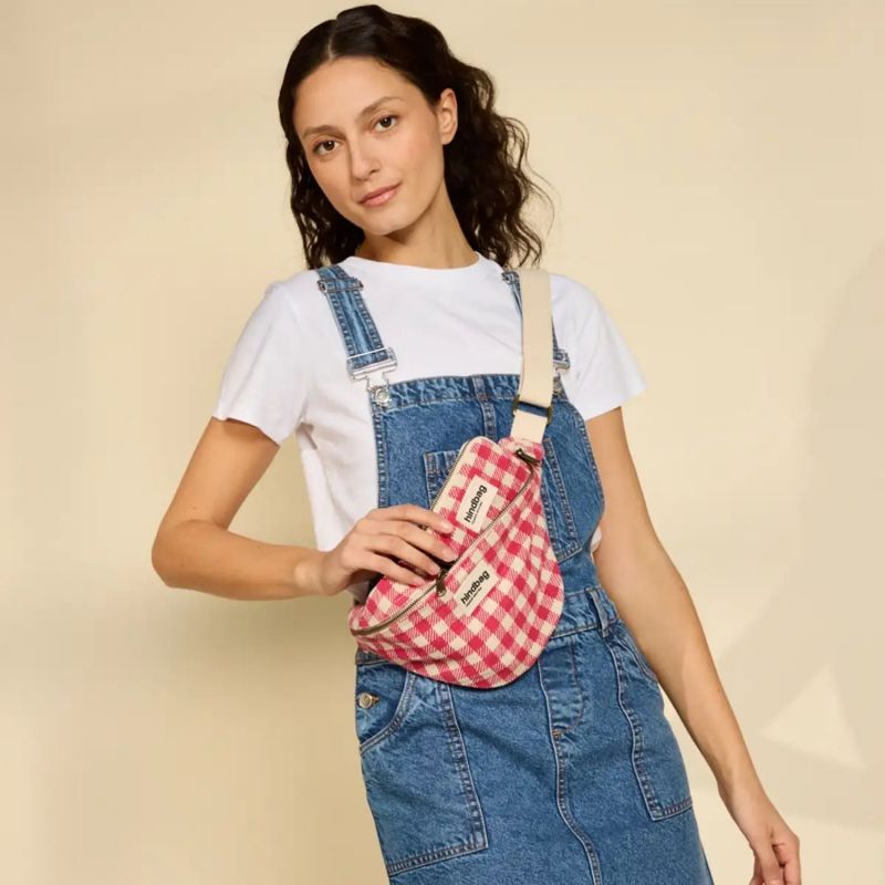 Sac banane Olivia Vichy Rose Hindbag Ambiance 2