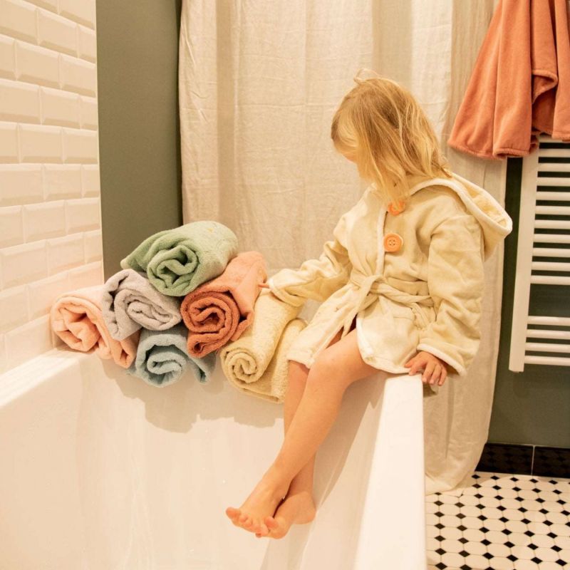 Peignoir Daim Lin personnalisable (2-4 ans) L'oiseau bateau Ambiance 2