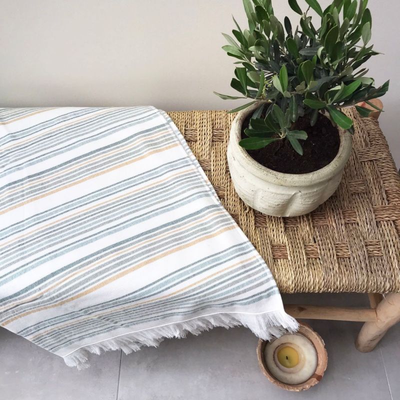 Fouta Vert Thym (100 x 180 cm) L'oiseau bateau Ambiance 4