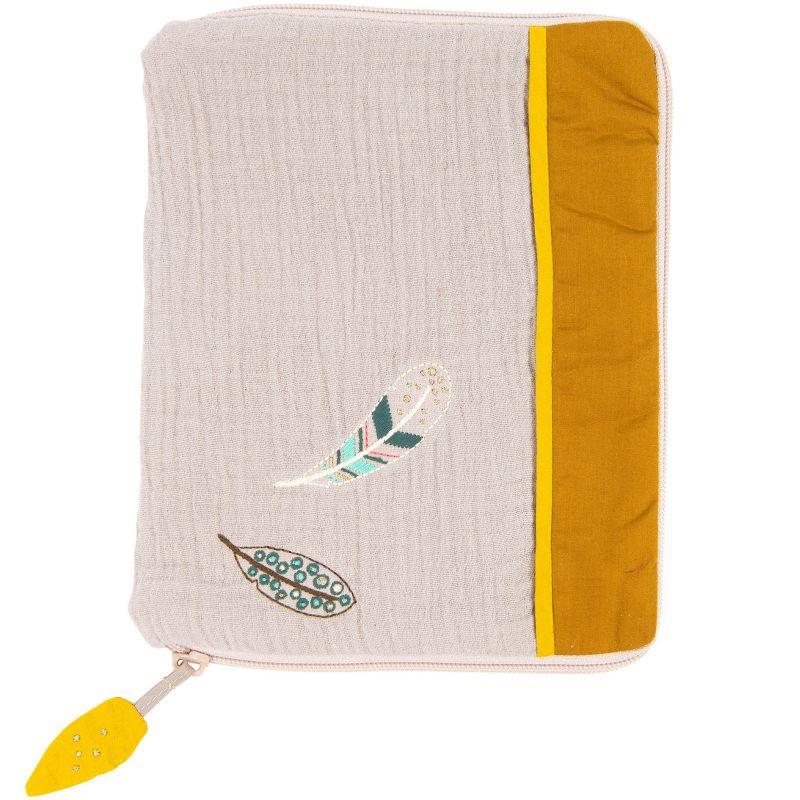 Protège carnet de santé Le voyage d'Olga Moulin Roty