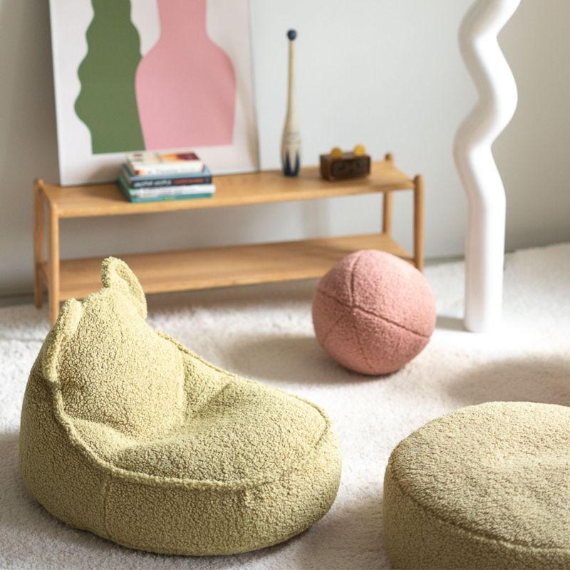 Coussin balle Guava Pink molletonné Wigiwama Ambiance 3